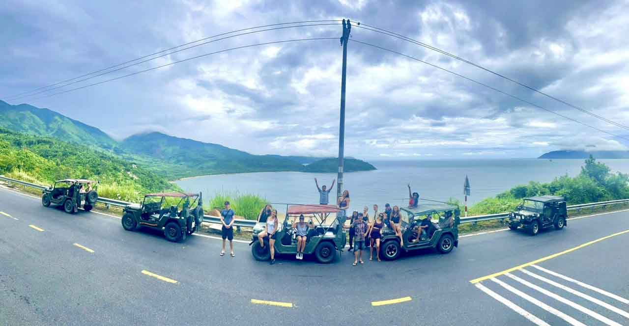 hoi an to hai van pass by jeep